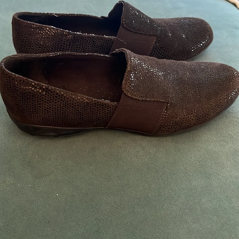 Ditto by Van Eli Size 8M